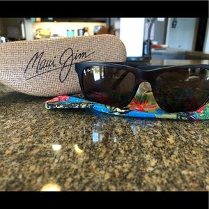 Maui Jim Tail Slide Sunglasses